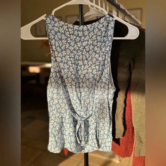 Reformation Blue and White Floral Blouse - Picture 3 of 7